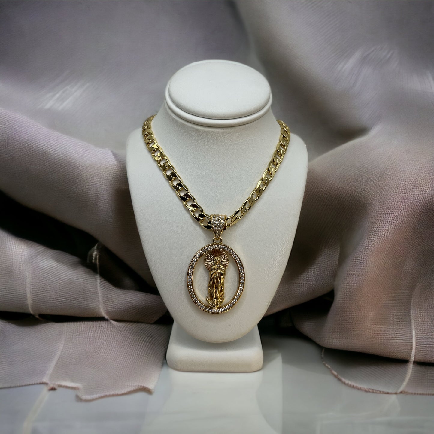 Cadena Virgen redonda