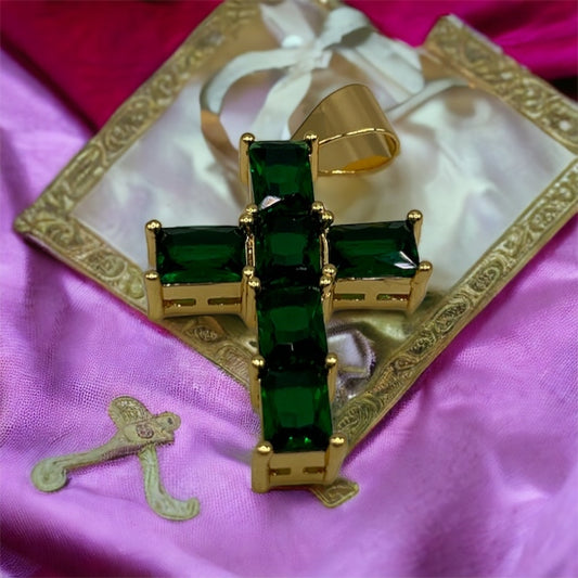 Cruz Cristal Baguette color verde